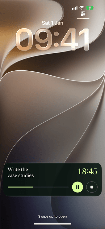 Focusio 1.1.0 preview: a focus timer Live Activity on the iPhone Lock Screen