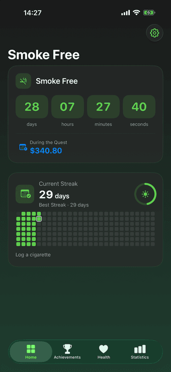 Smoke Free home screen with current and best smoke-free streaks and a grid of days